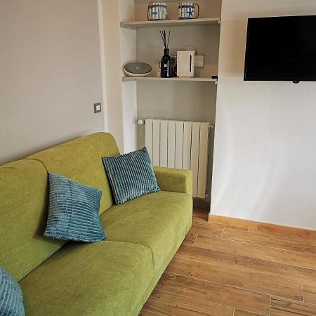 Platform Apartment Специя Екстериор снимка