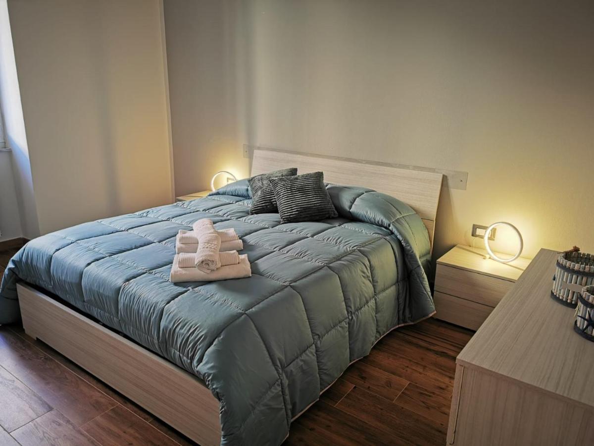 Platform Apartment Специя Екстериор снимка