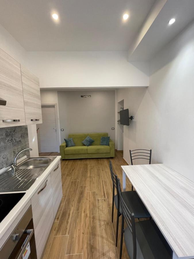 Platform Apartment Специя Екстериор снимка